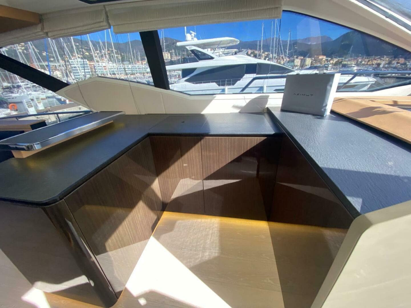 2016 Azimut 77S — photo 31