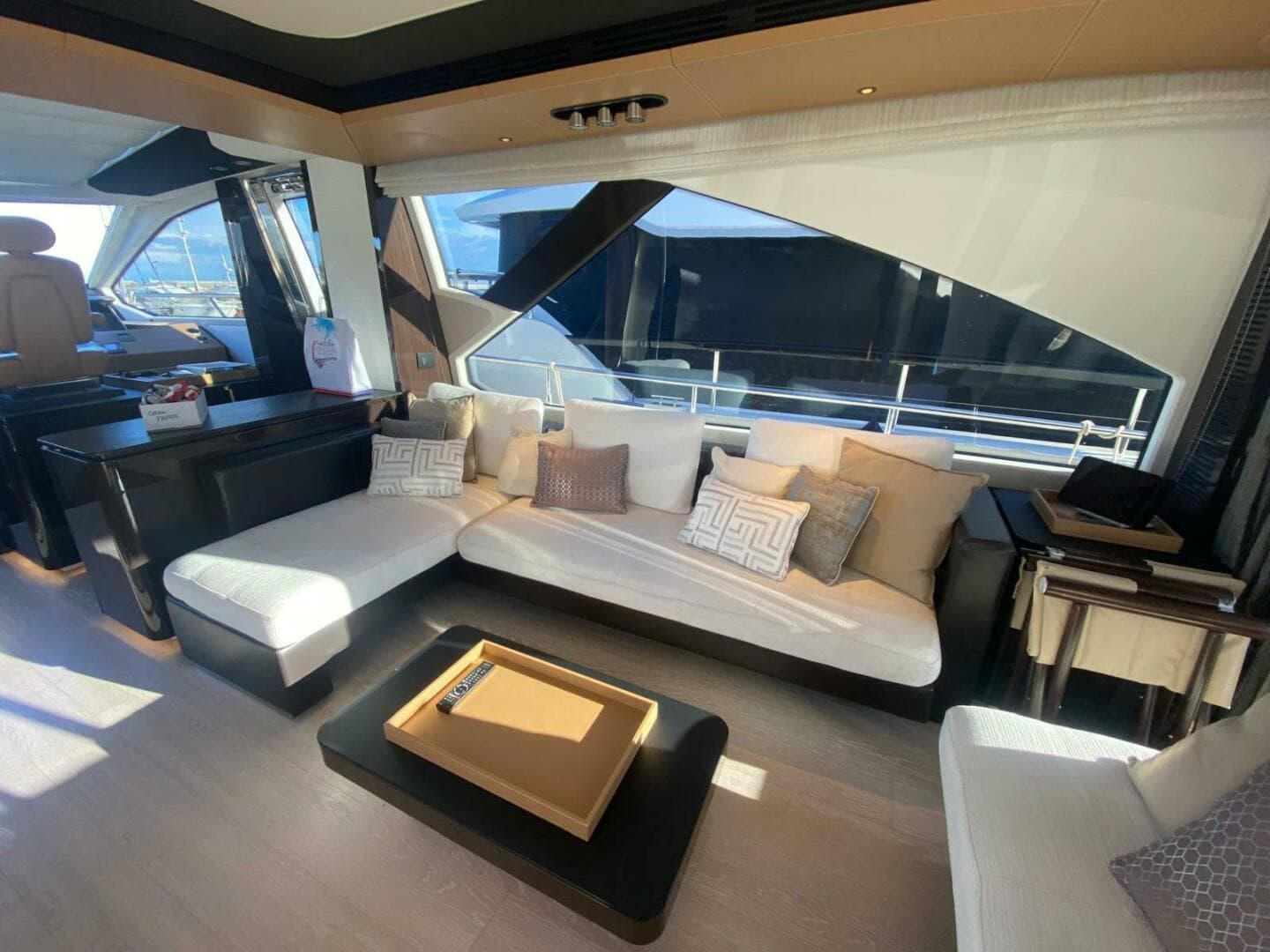 2016 Azimut 77S — photo 27