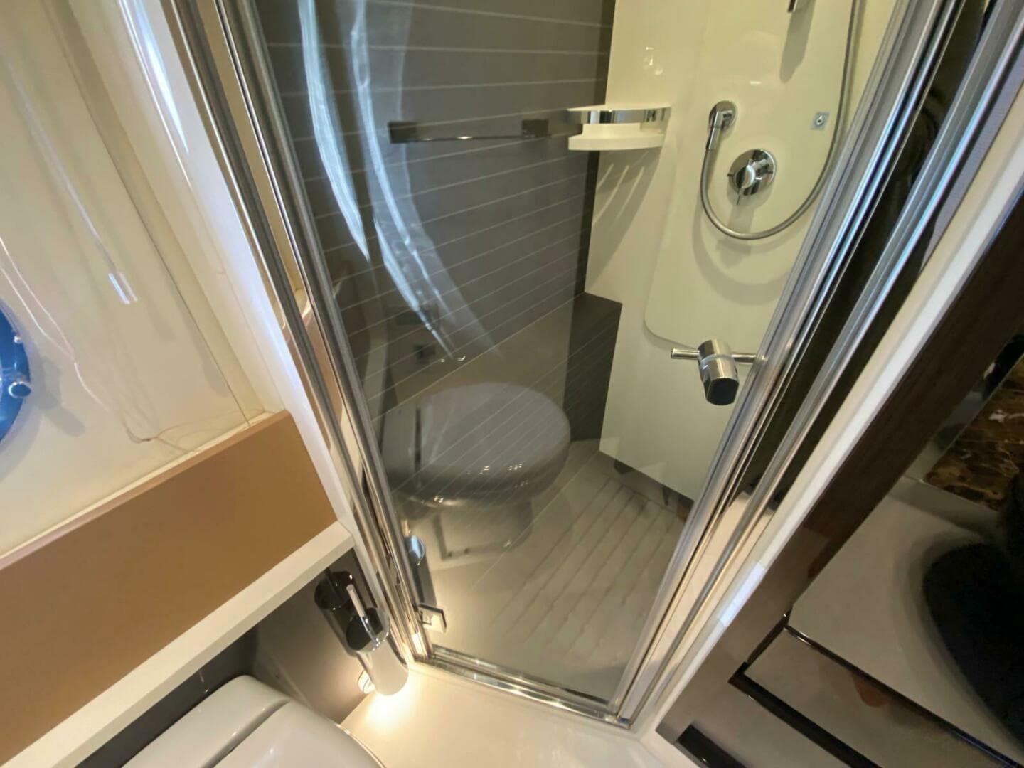 2016 Azimut 77S — photo 60