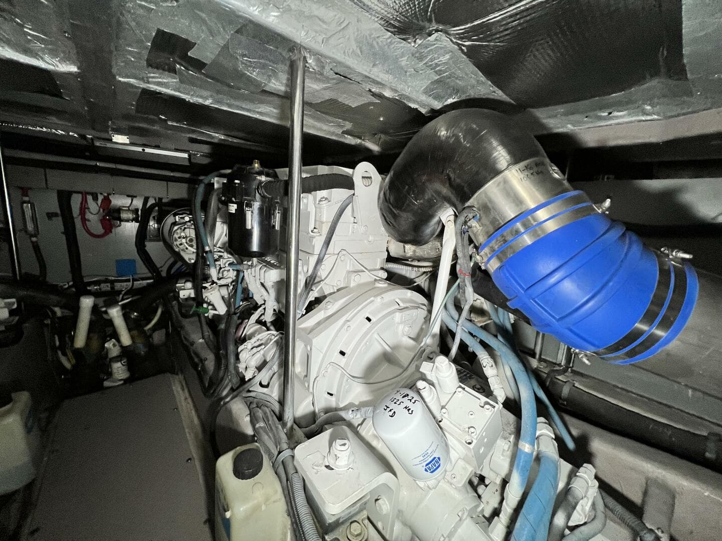 2003 Sea Ray 480 Sedan Bridge — photo 48