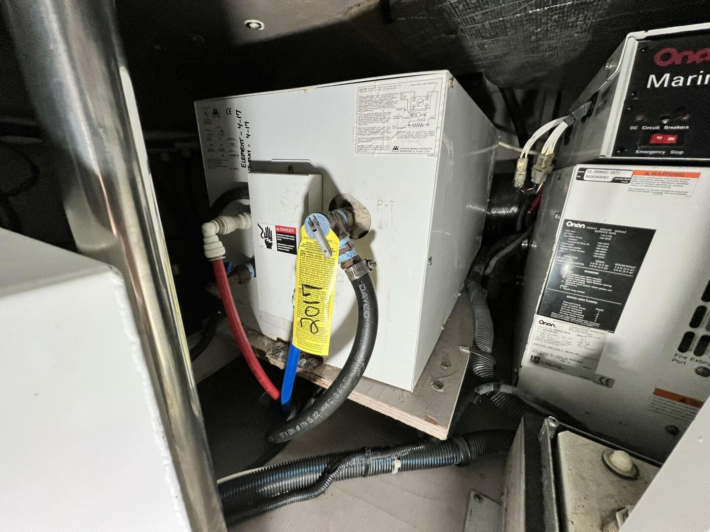 2003 Sea Ray 480 Sedan Bridge — photo 56