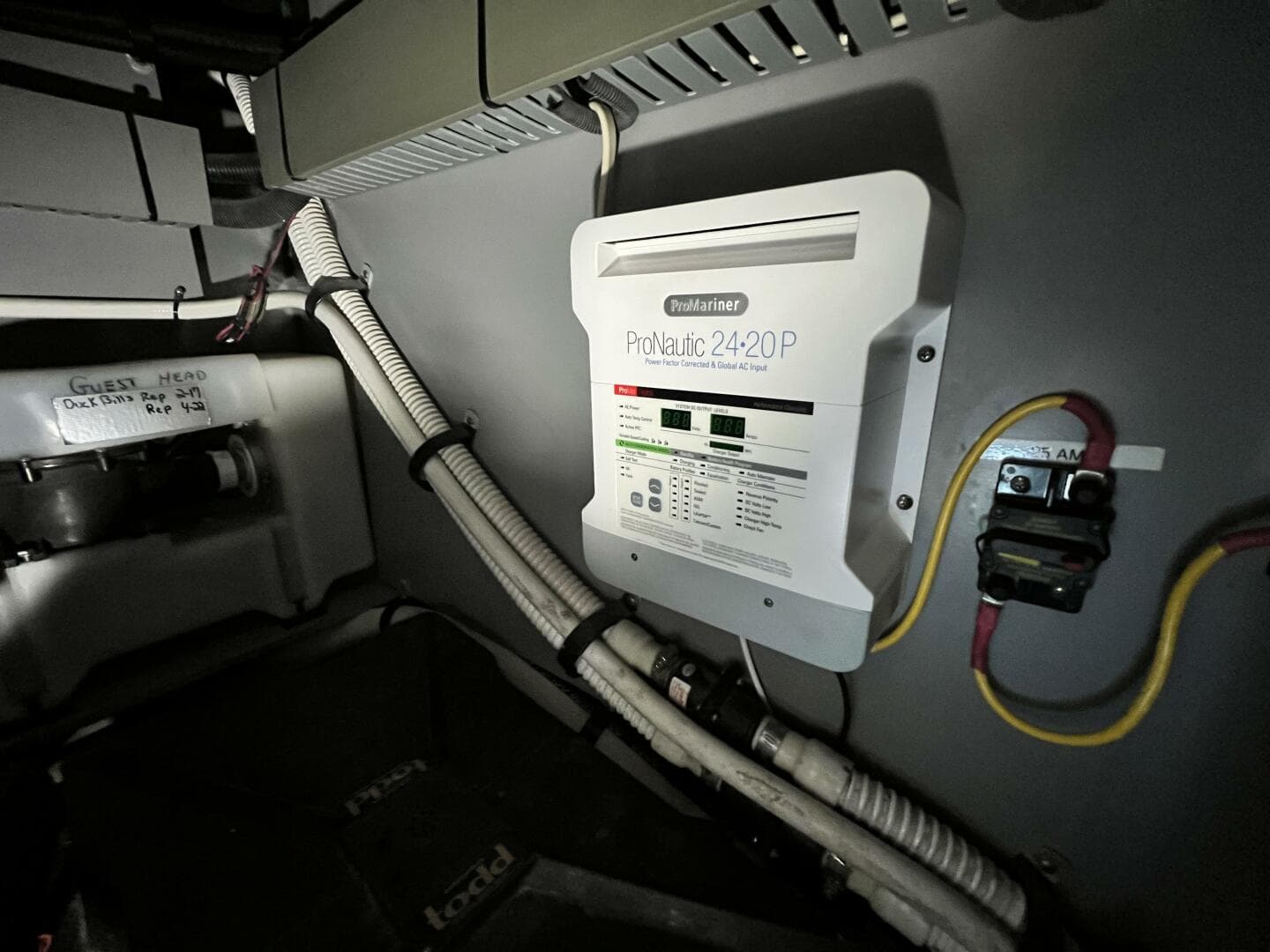 2003 Sea Ray 480 Sedan Bridge — photo 51