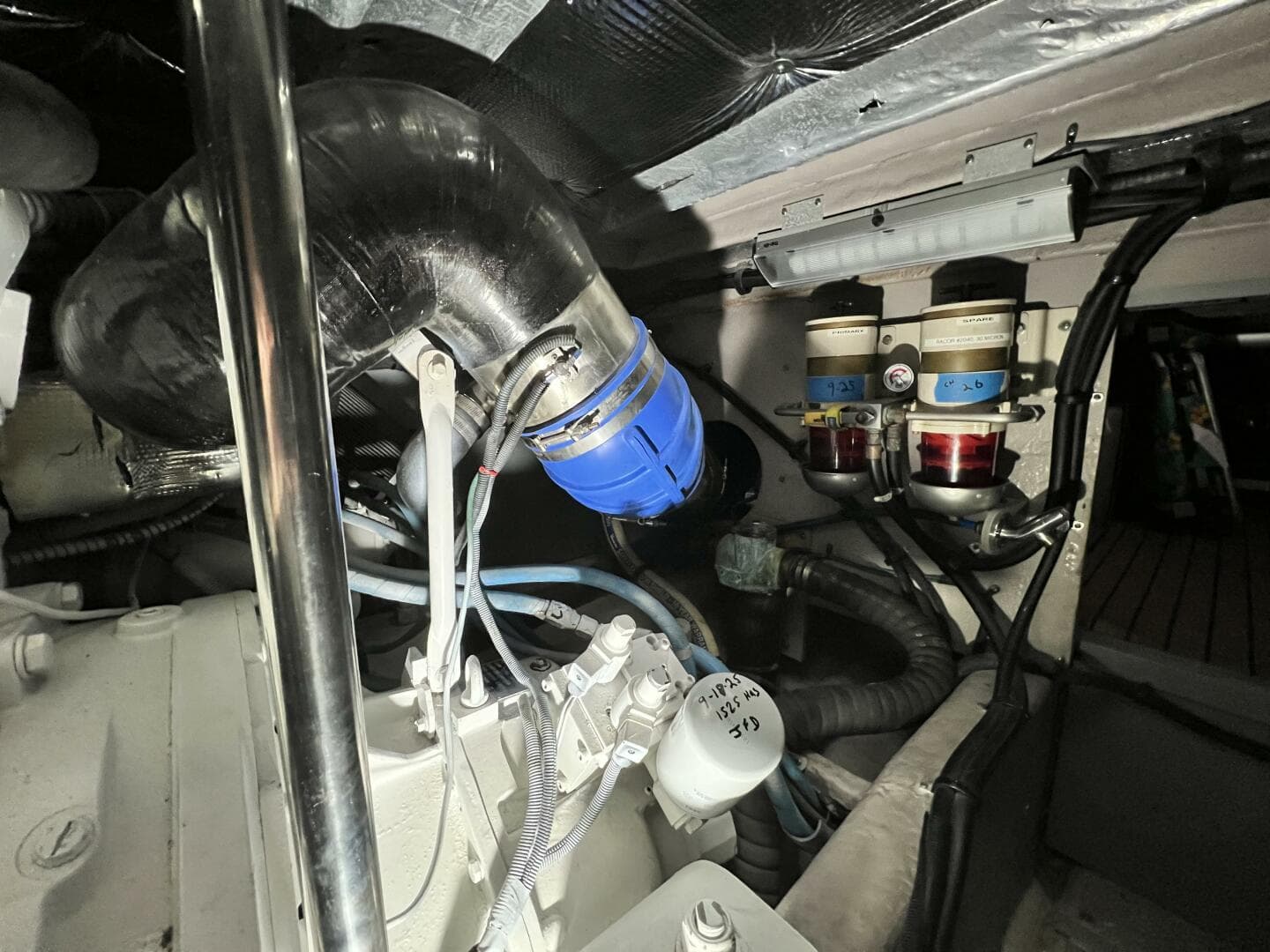 2003 Sea Ray 480 Sedan Bridge — photo 52