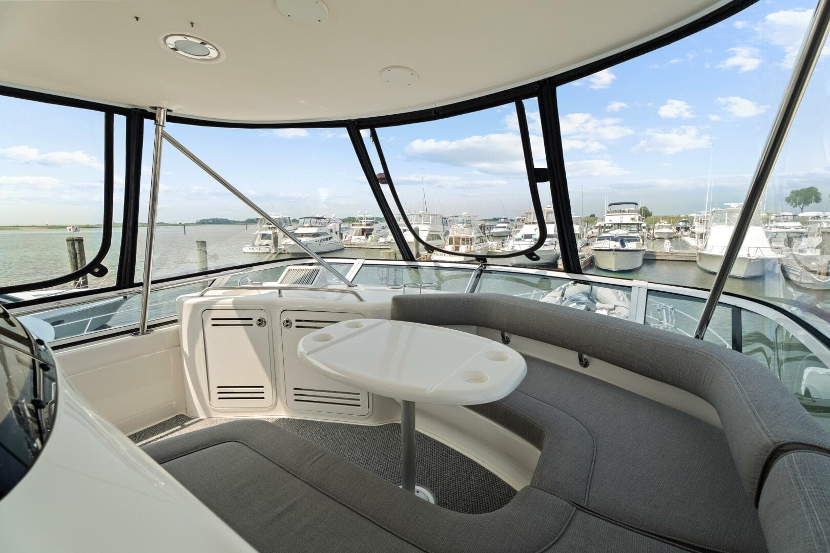 2003 Sea Ray 480 Sedan Bridge — photo 36