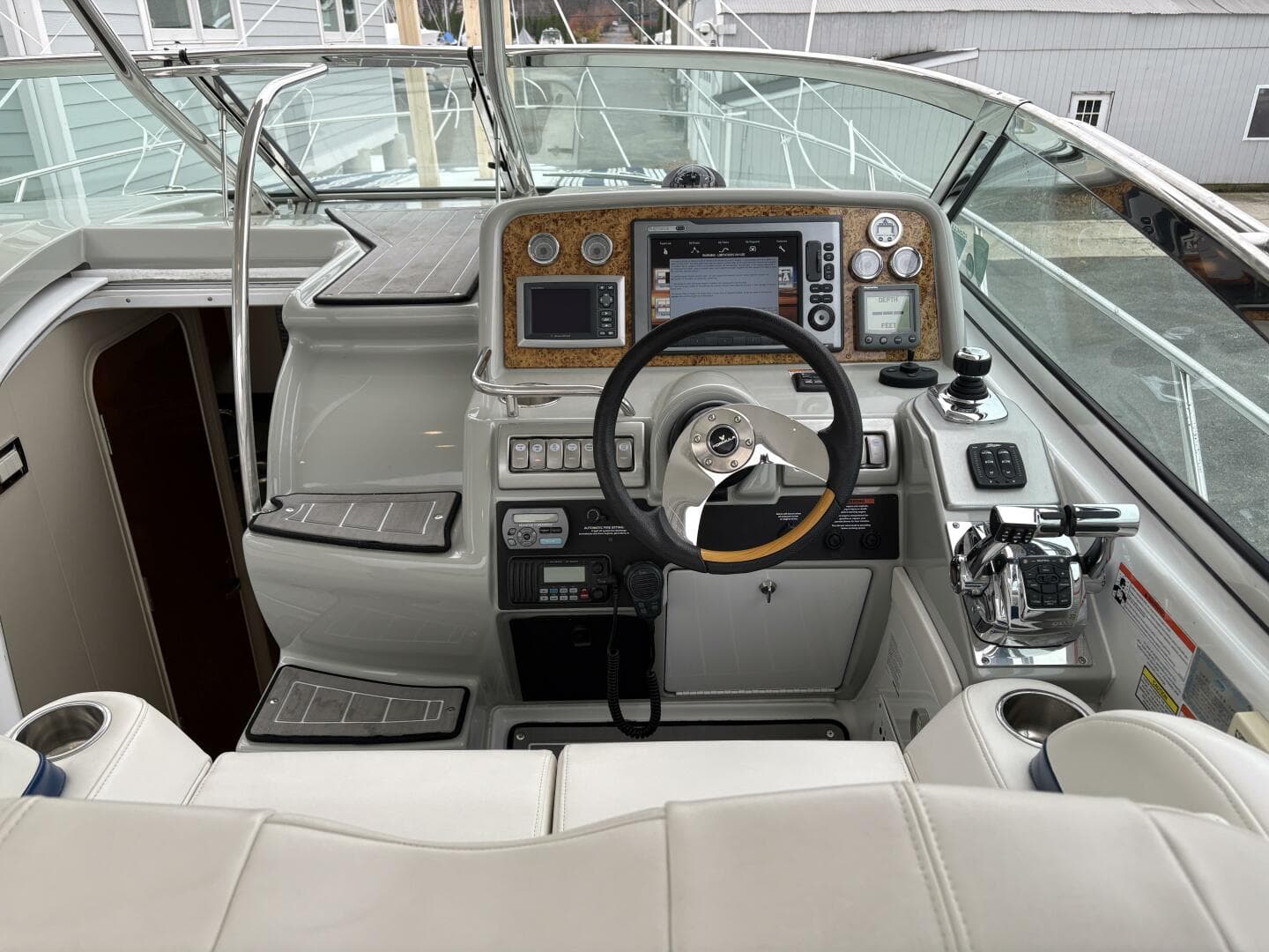 2011 Formula 34 Pc — photo 15