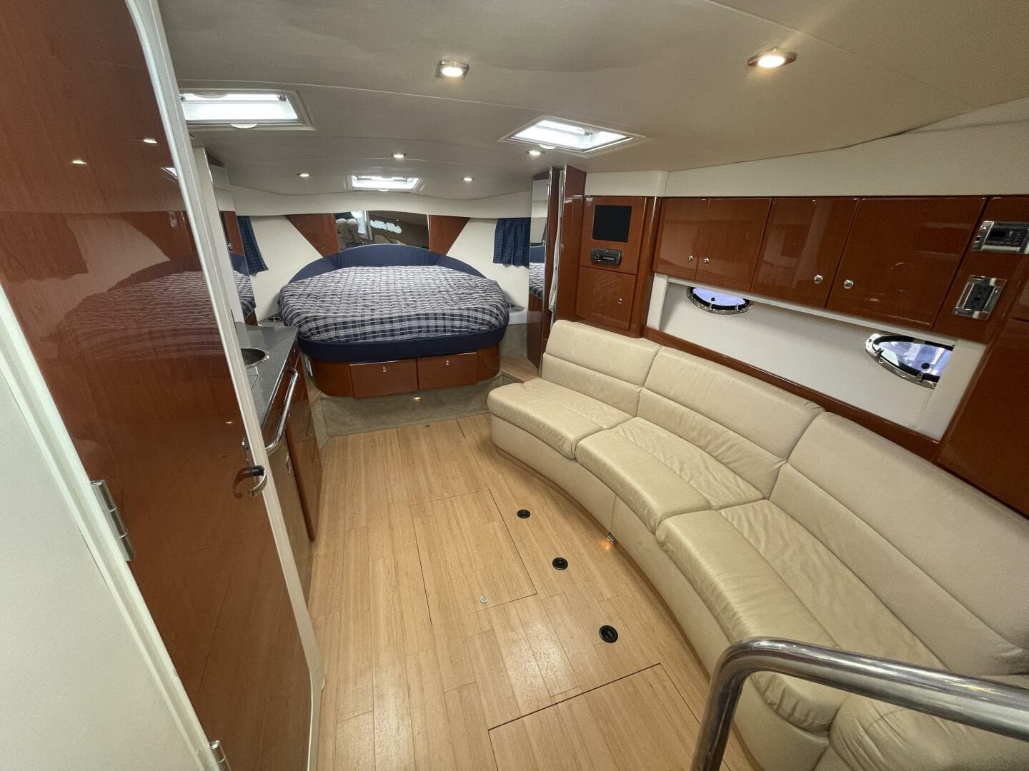 2011 Formula 34 Pc — photo 22