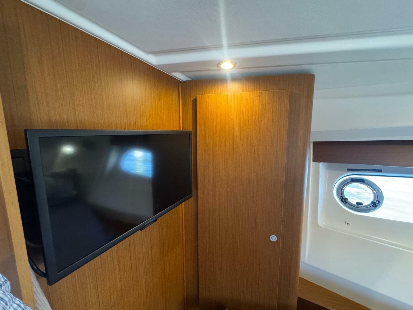 2023 Beneteau — photo 32