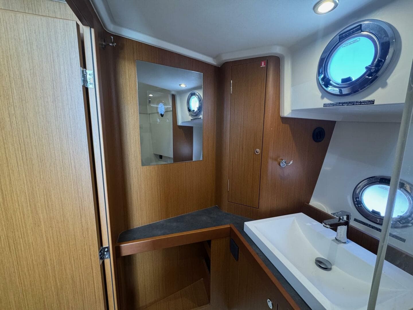 2023 Beneteau — photo 39