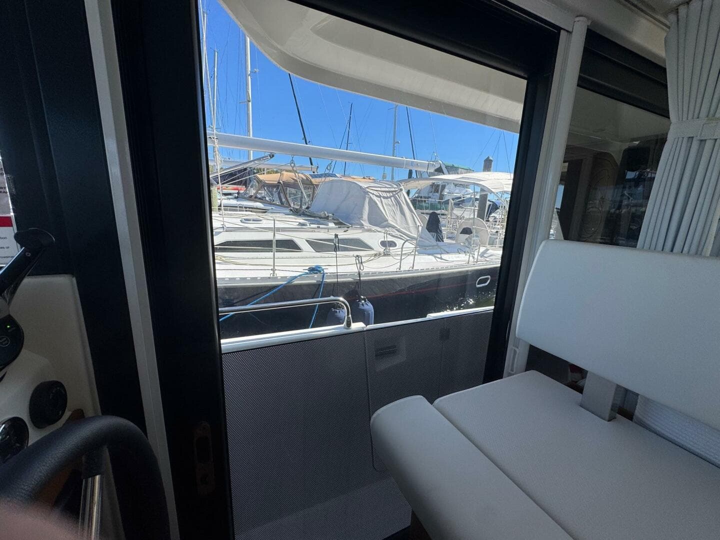 2023 Beneteau — photo 26
