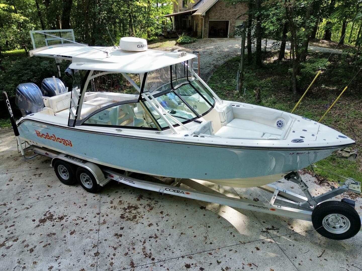 2022 Cobia 280 DC — photo 21