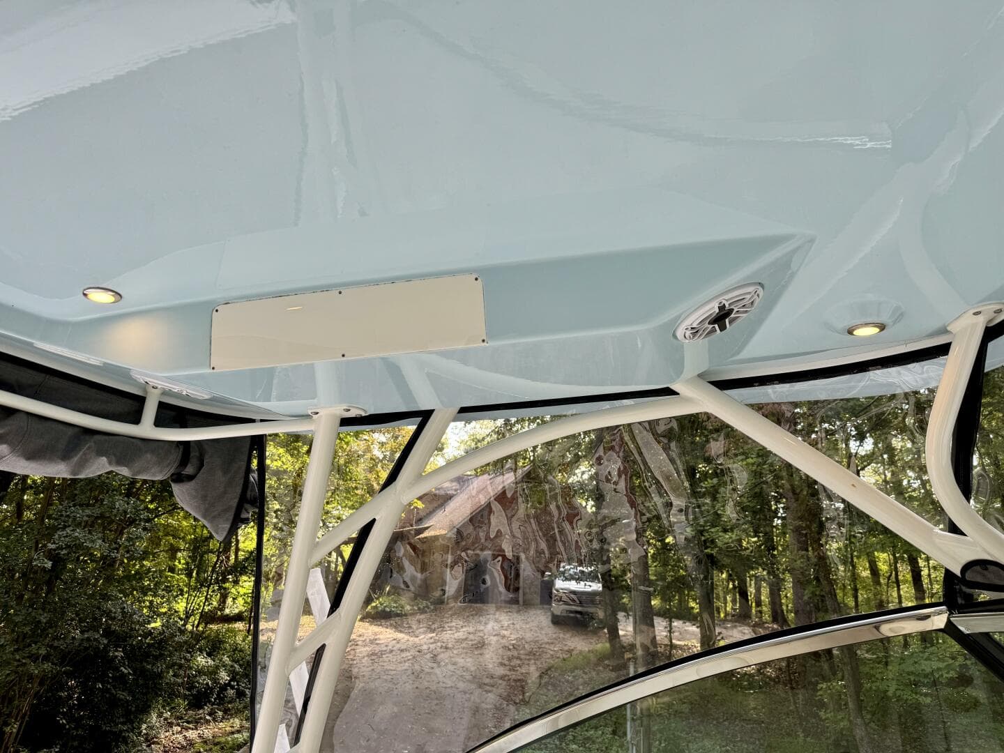 2022 Cobia 280 DC — photo 106