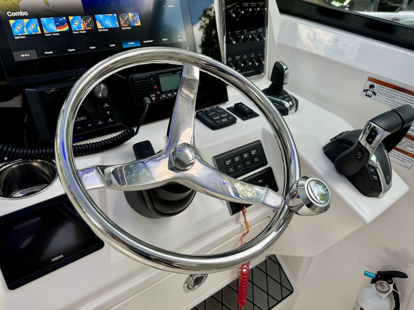 2022 Cobia 280 DC — photo 72