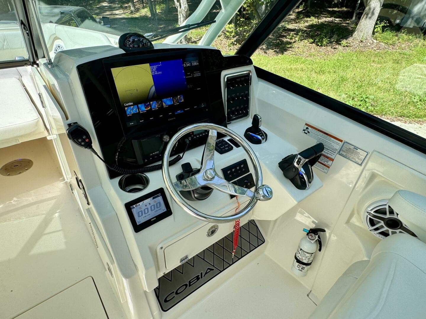 2022 Cobia 280 DC — photo 66