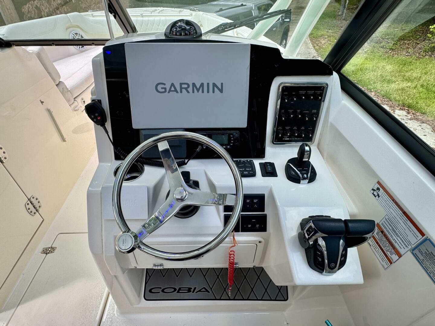 2022 Cobia 280 DC — photo 79