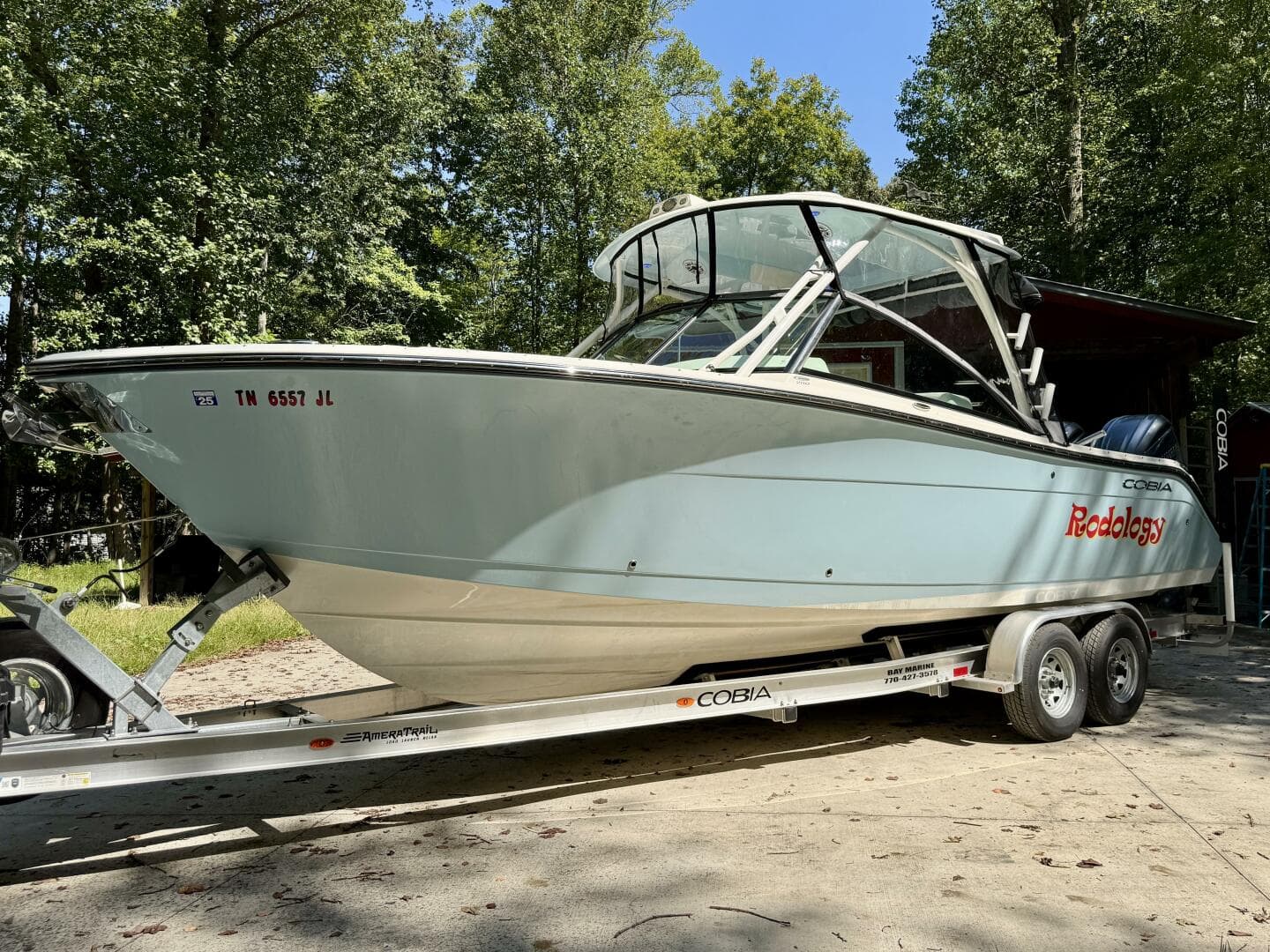 2022 Cobia 280 DC — photo 25