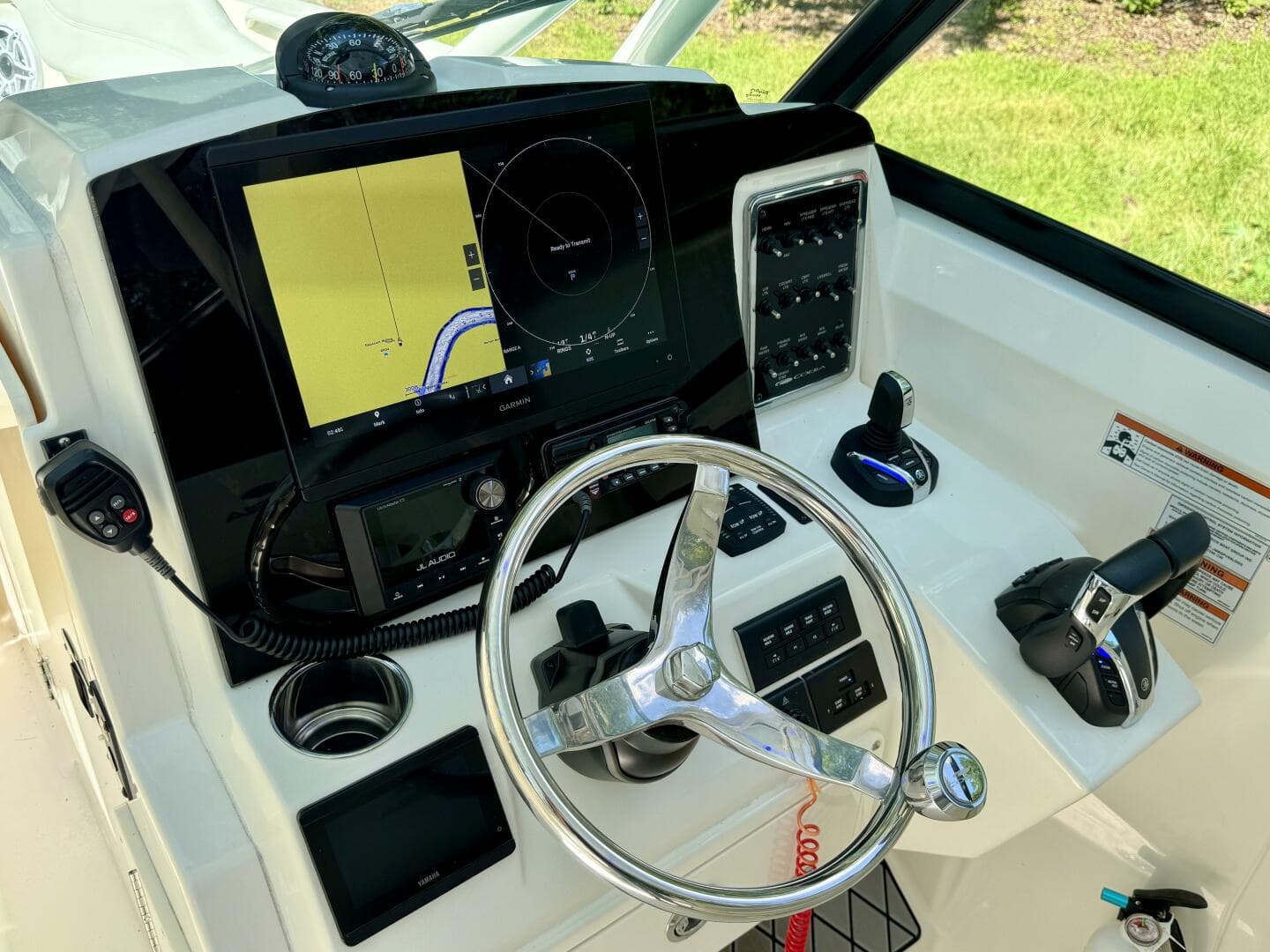 2022 Cobia 280 DC — photo 70