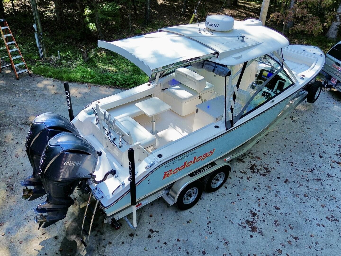 2022 Cobia 280 DC — photo 19