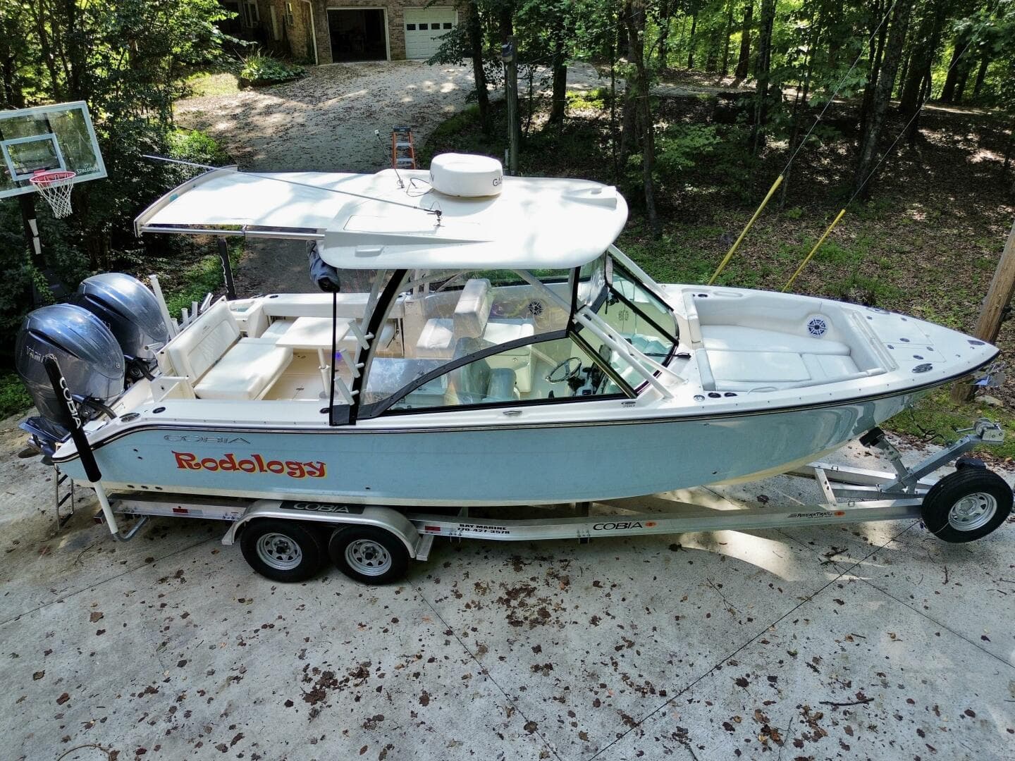 2022 Cobia 280 DC — photo 14