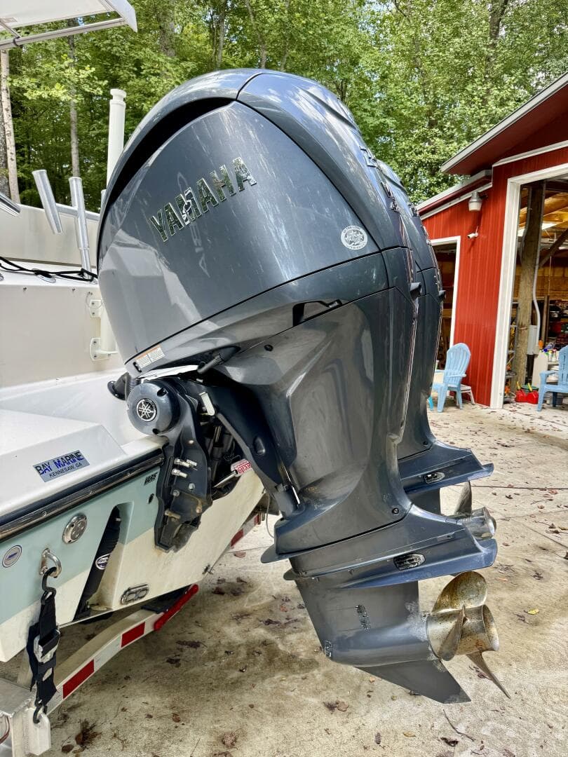 2022 Cobia 280 DC — photo 132