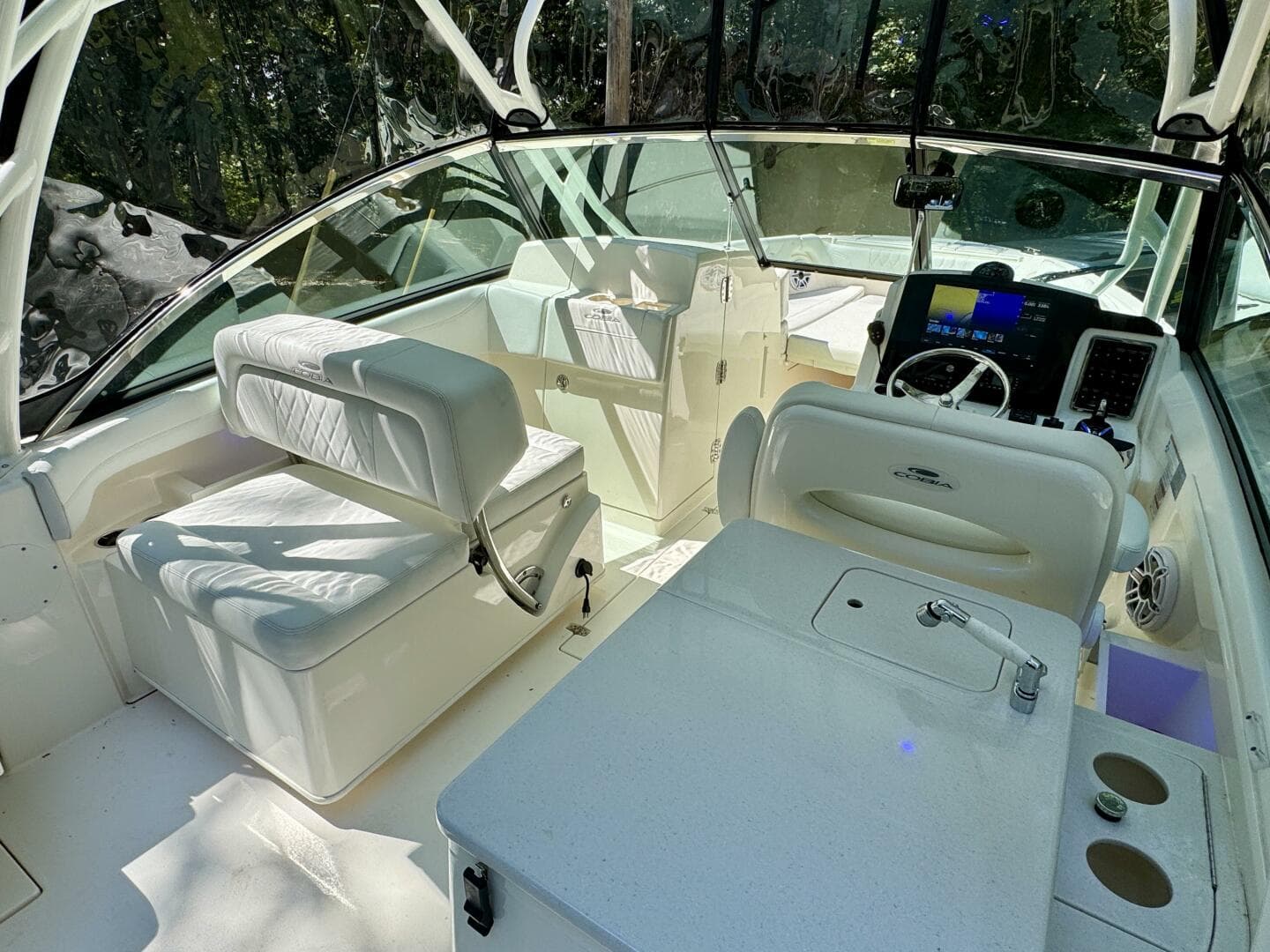 2022 Cobia 280 DC — photo 48
