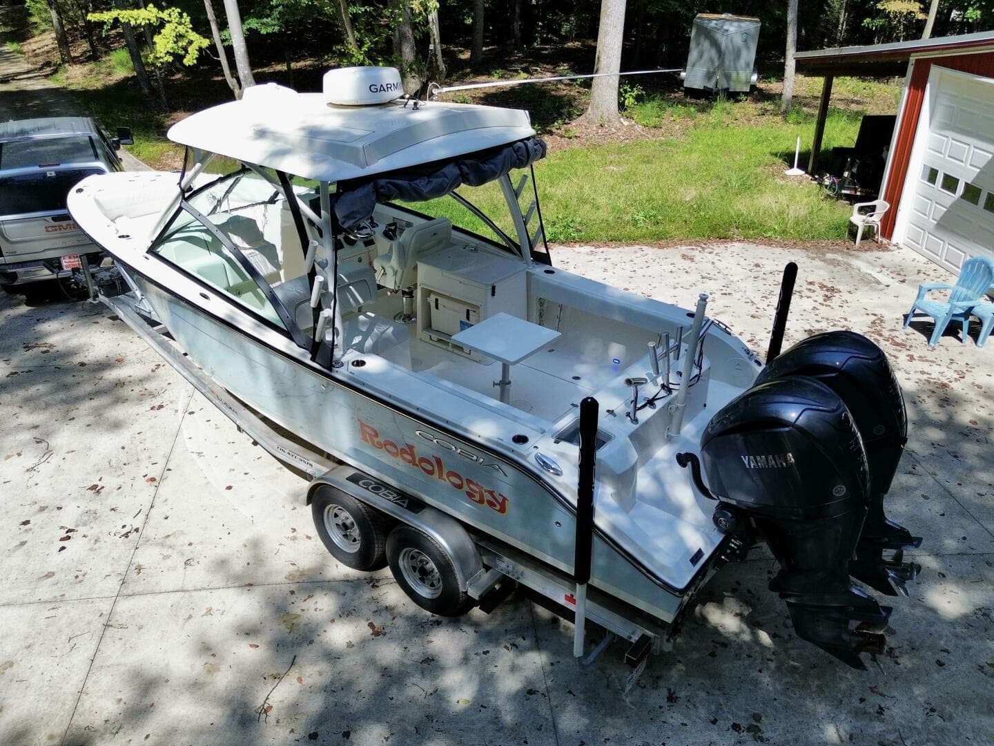 2022 Cobia 280 DC — photo 8