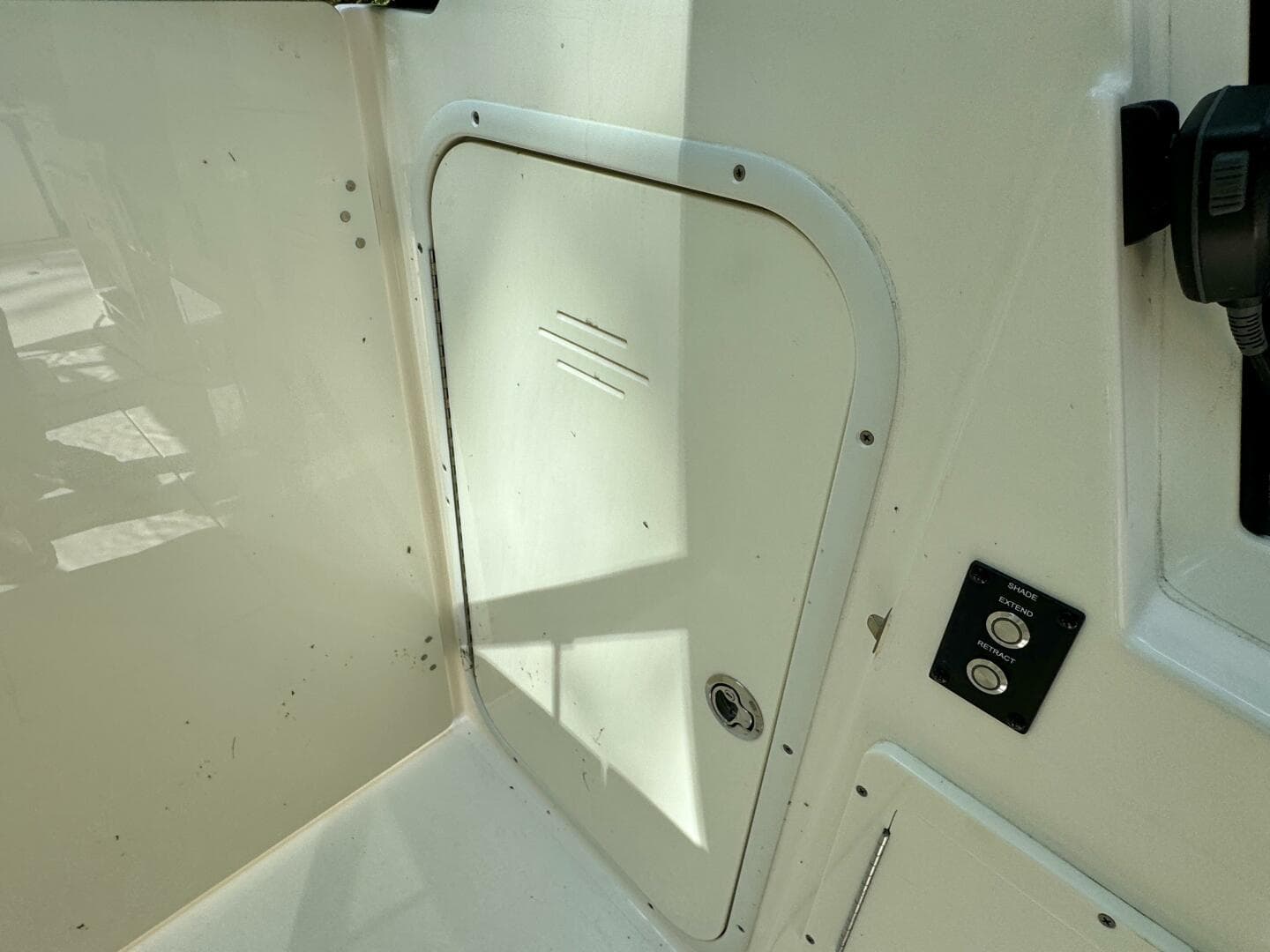 2022 Cobia 280 DC — photo 82