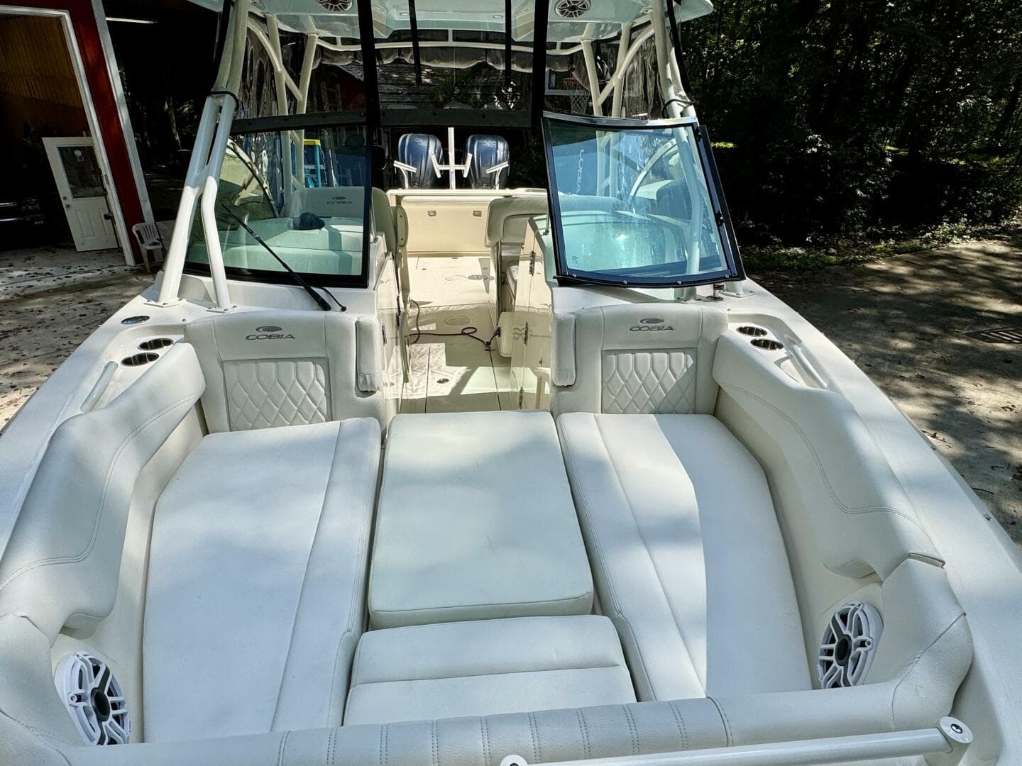 2022 Cobia 280 DC — photo 99