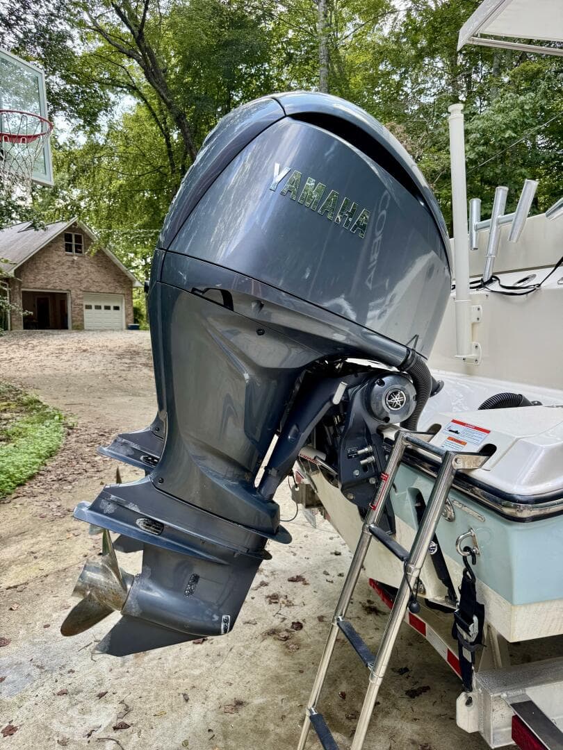 2022 Cobia 280 DC — photo 136