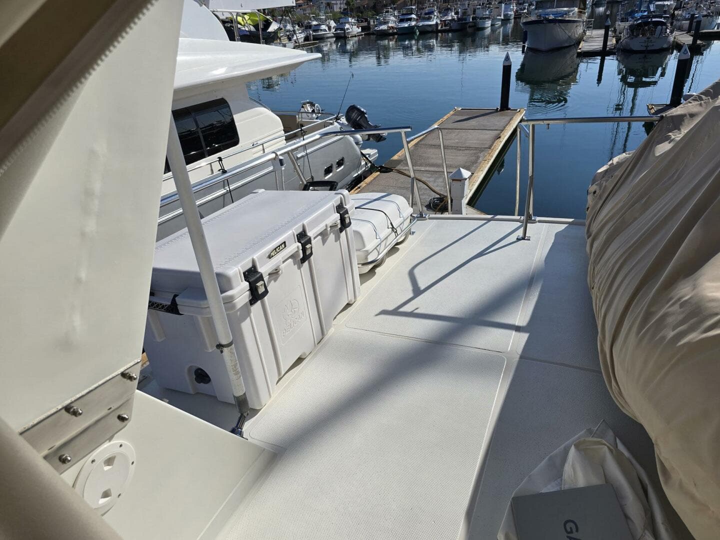 1989 Offshore Yachts 48 Sedan — photo 25
