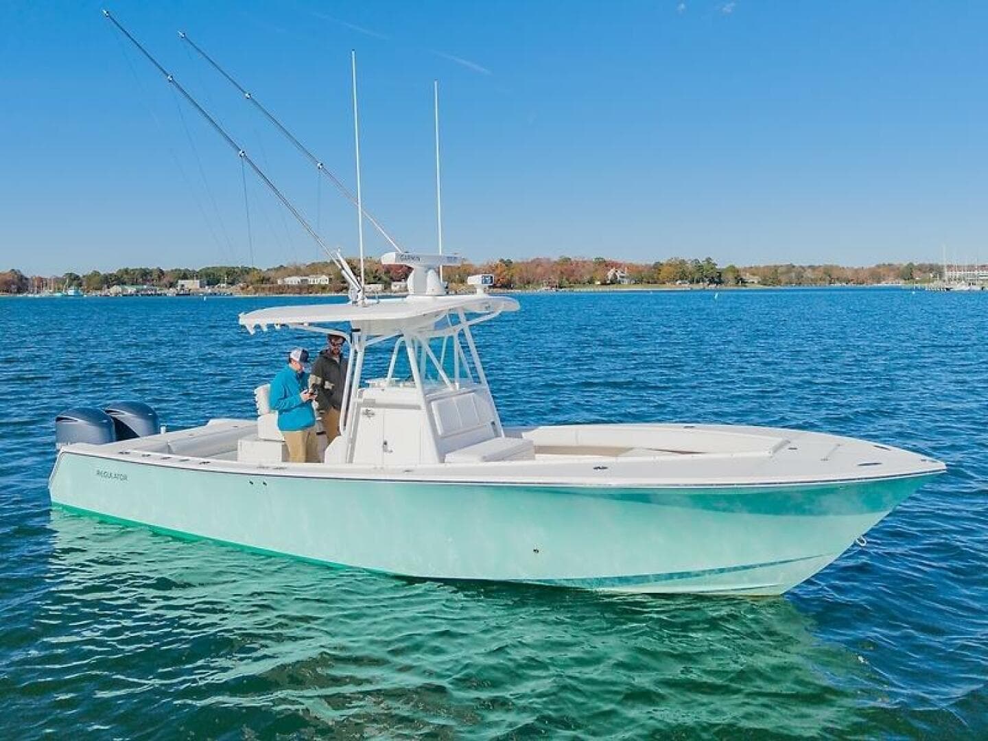 2008 Regulator 32 Forward Seating — photo 27