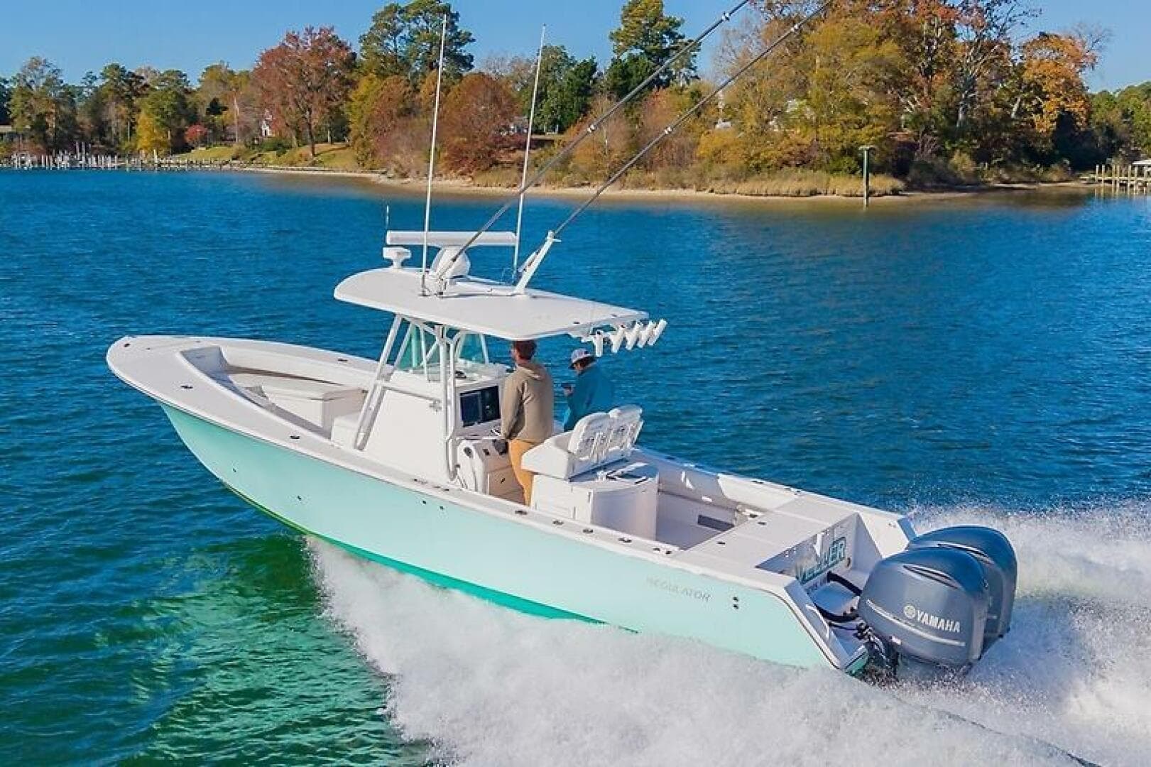 2008 Regulator 32 Forward Seating — photo 32