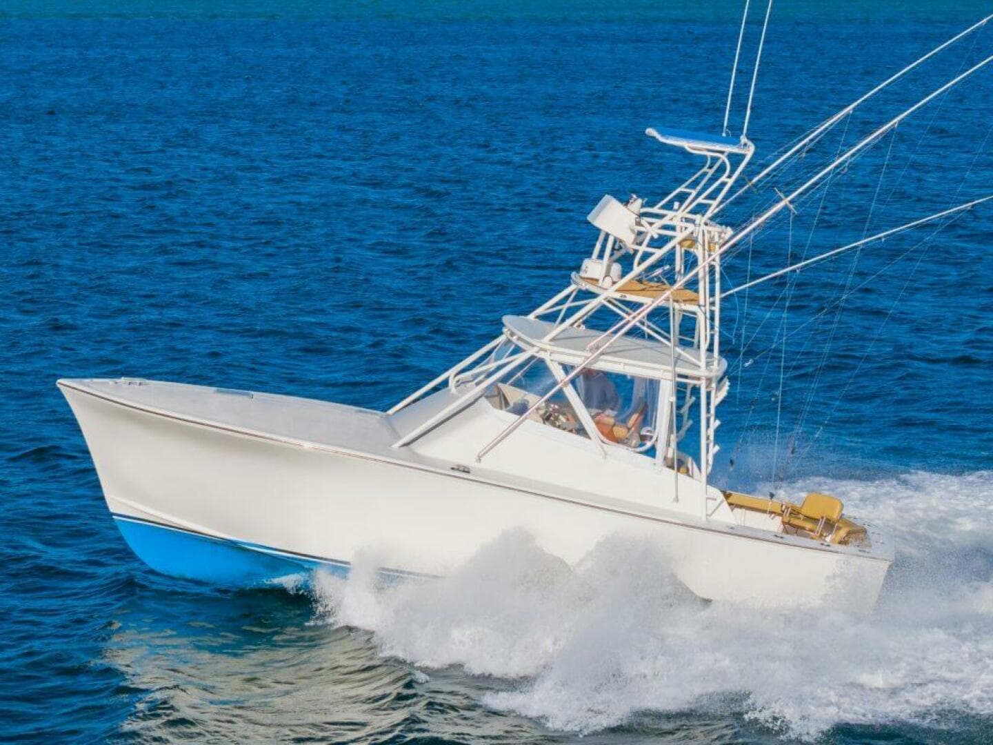 1987 Custom Carolina Island Boatworks 34 Express