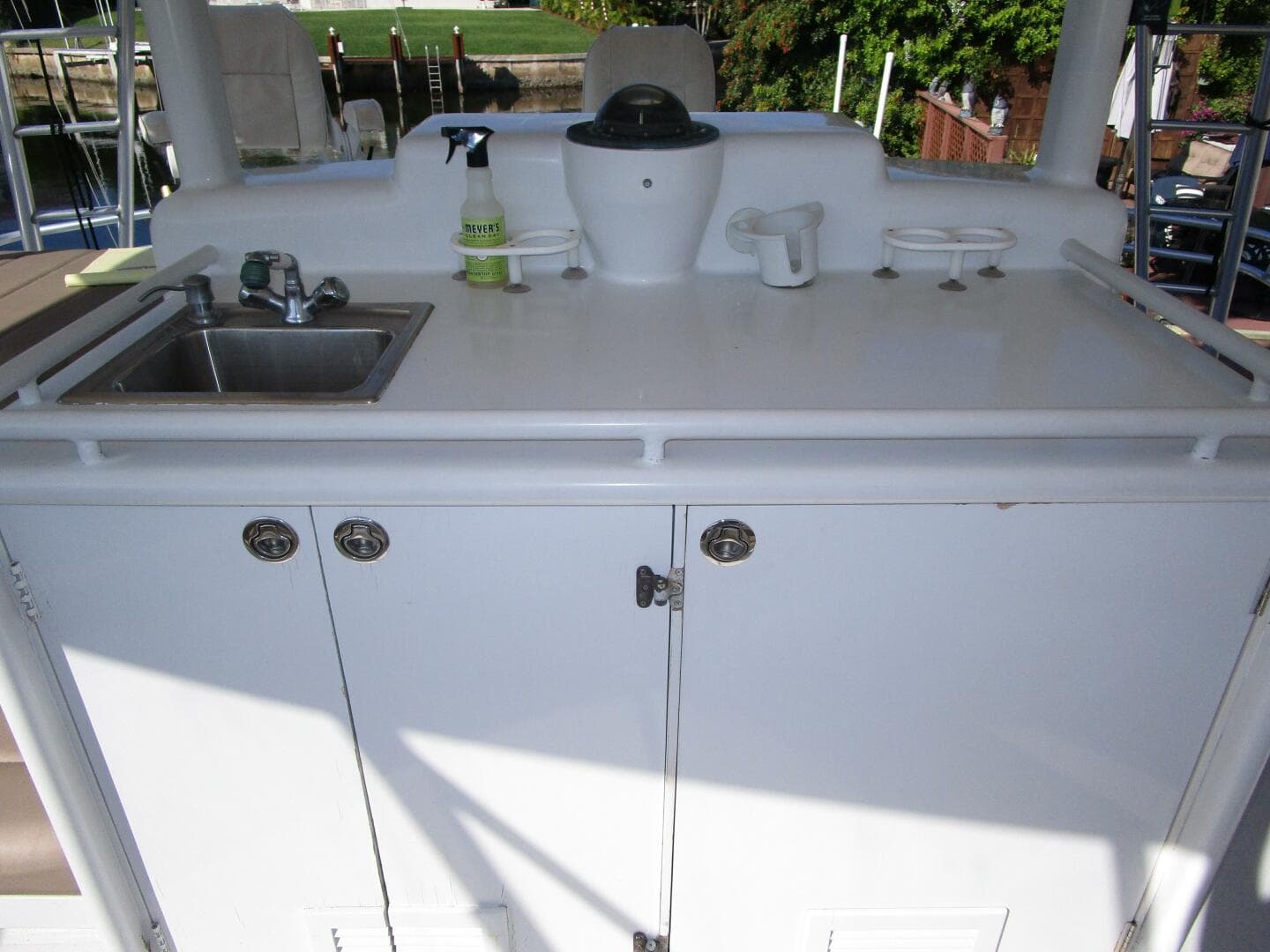 1989 Striker 62 Convertible — photo 56