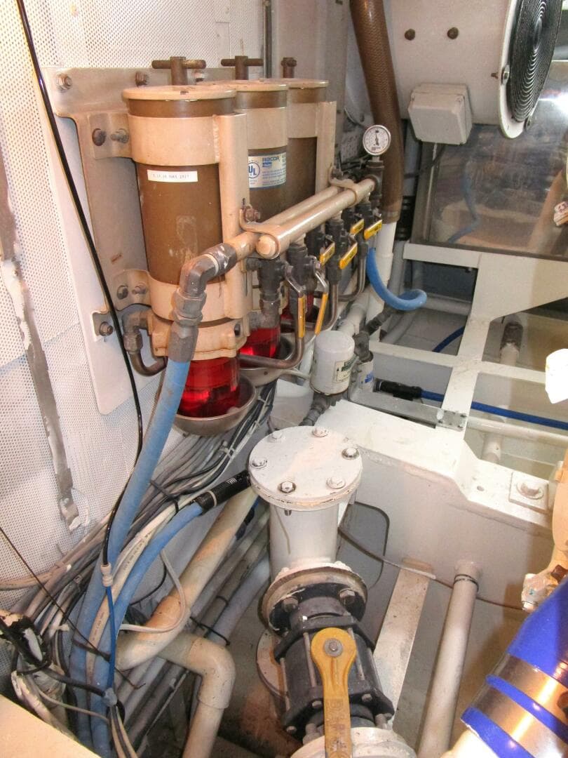 1989 Striker 62 Convertible — photo 74