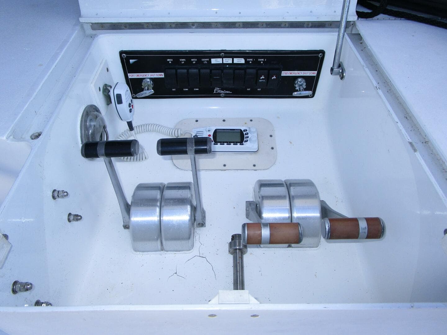 1989 Striker 62 Convertible — photo 48