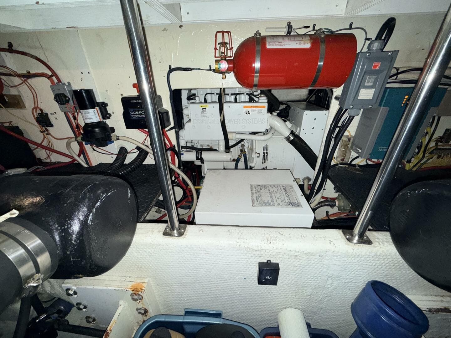 2006 Silverton 38 Sport Bridge — photo 8