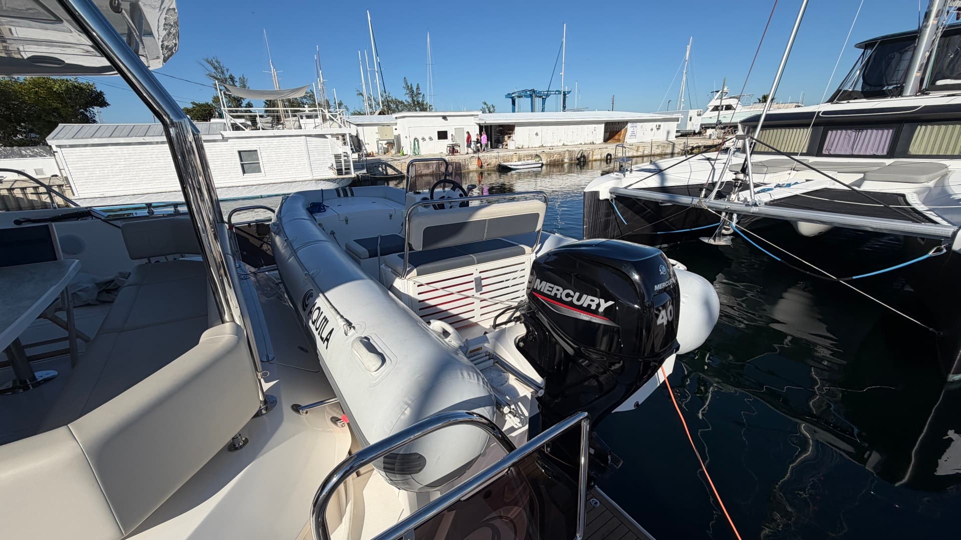 2025 Aquila 54 Enclosed Bridge — photo 82