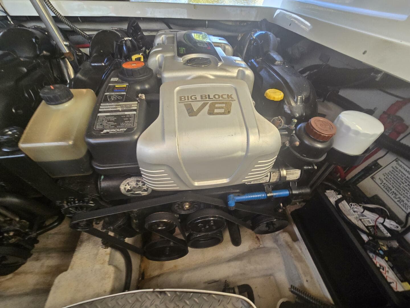 2013 Formula 310 Sun Sport — photo 31