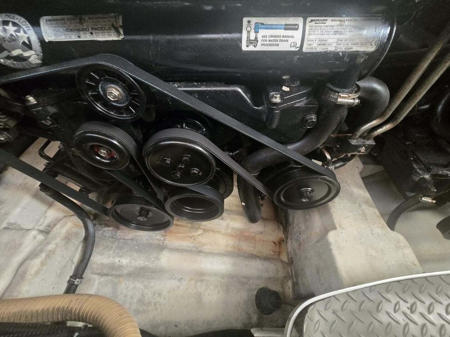 2013 Formula 310 Sun Sport — photo 28