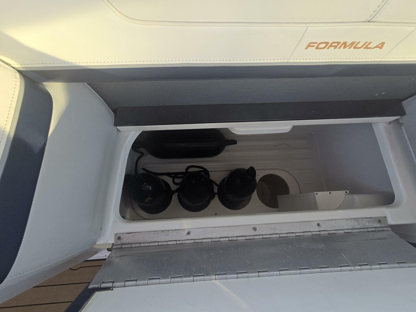 2013 Formula 310 Sun Sport — photo 39