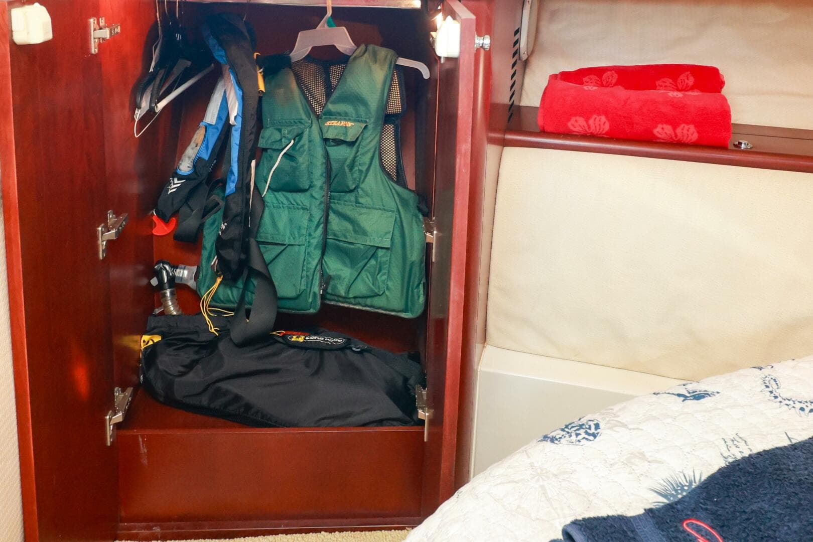 2005 Chris-Craft — photo 44