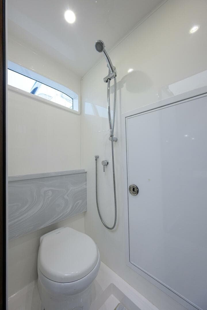 2023 Valhalla Boatworks V-46 — photo 23