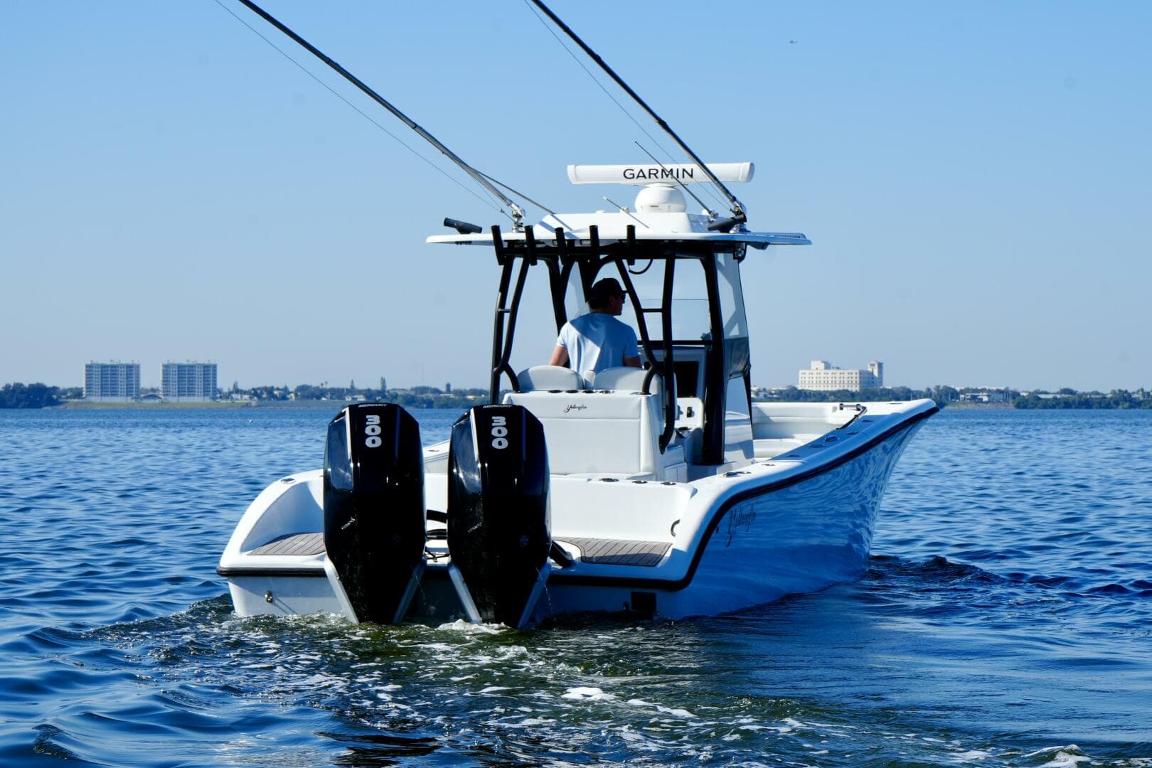 2023 Yellowfin 32 Offshore — photo 8