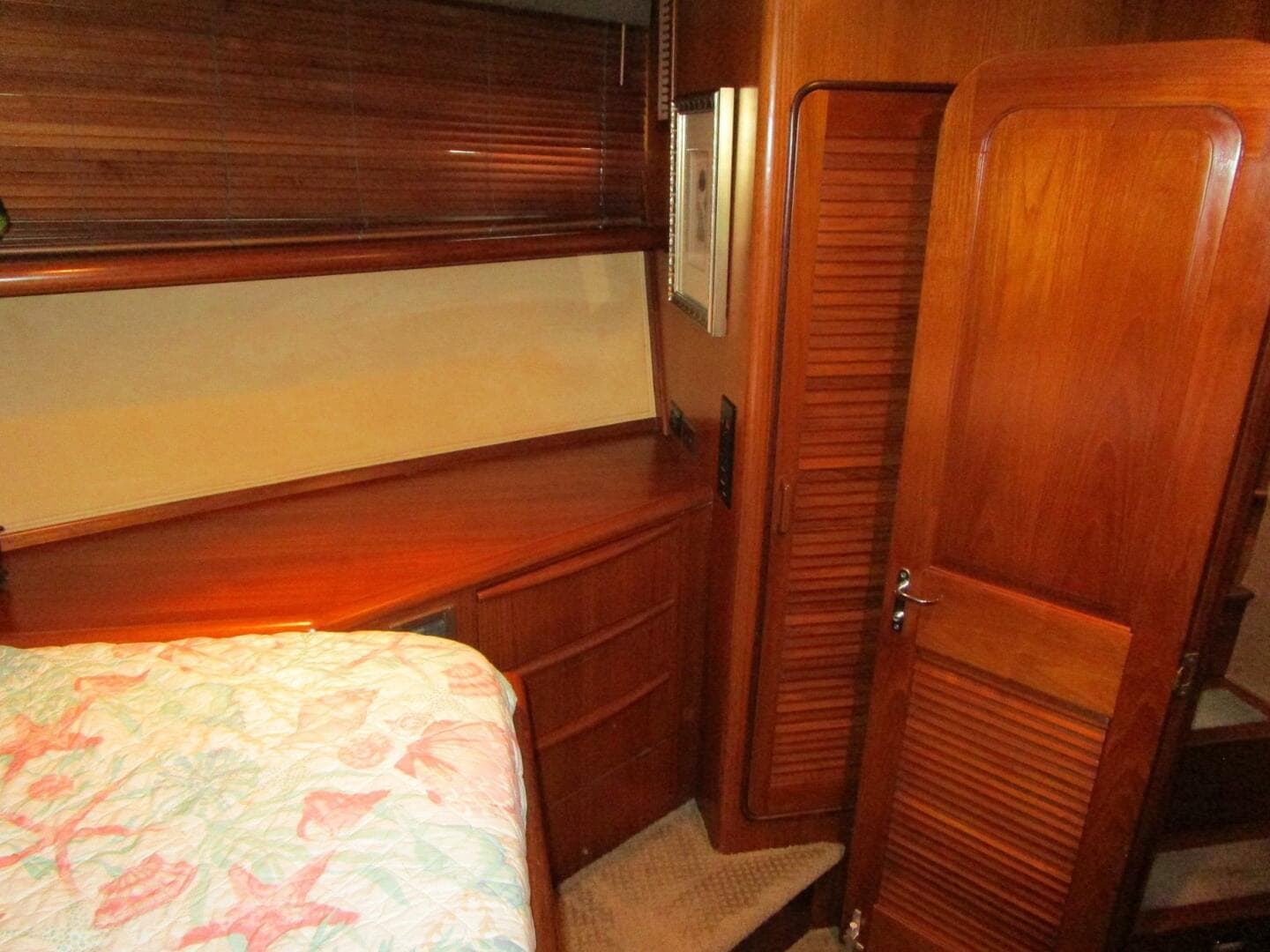 1990 Viking Cockpit — photo 31