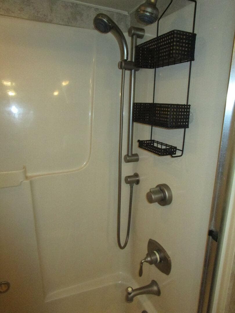 1990 Viking Cockpit — photo 26