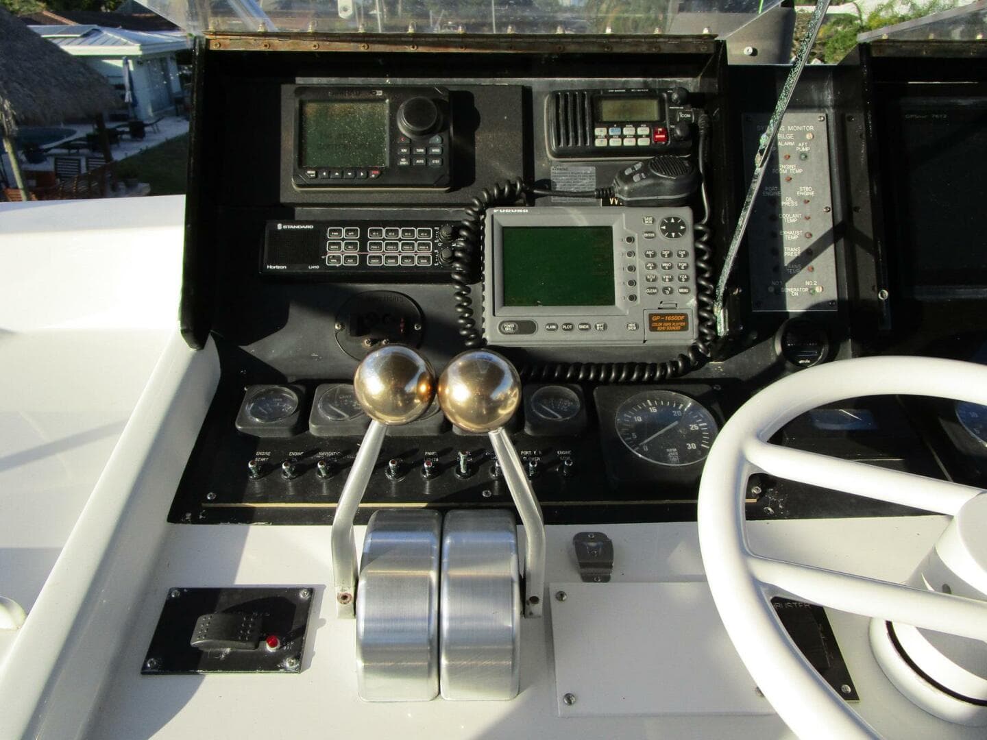 1990 Viking Cockpit — photo 54