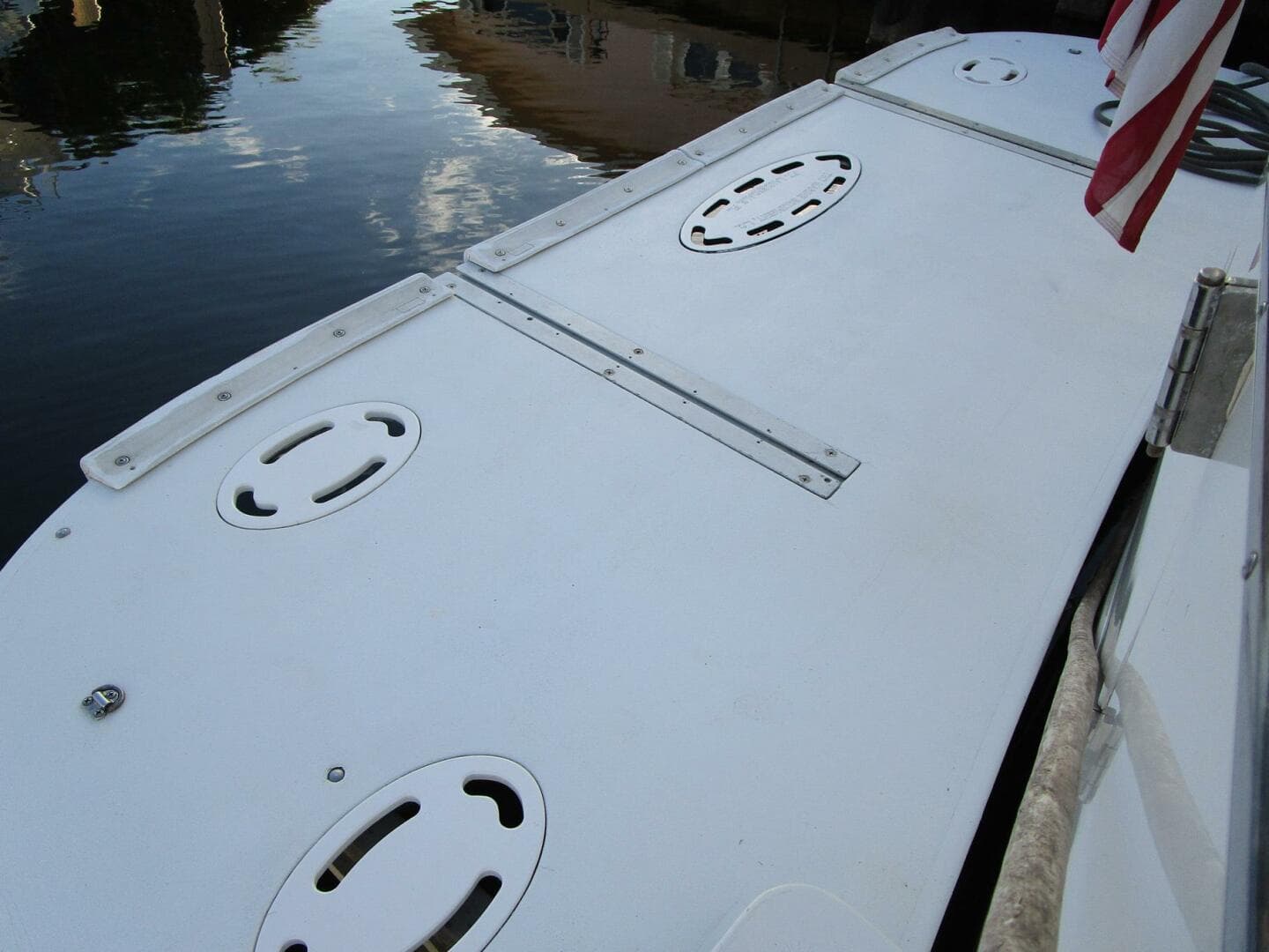 1990 Viking Cockpit — photo 48