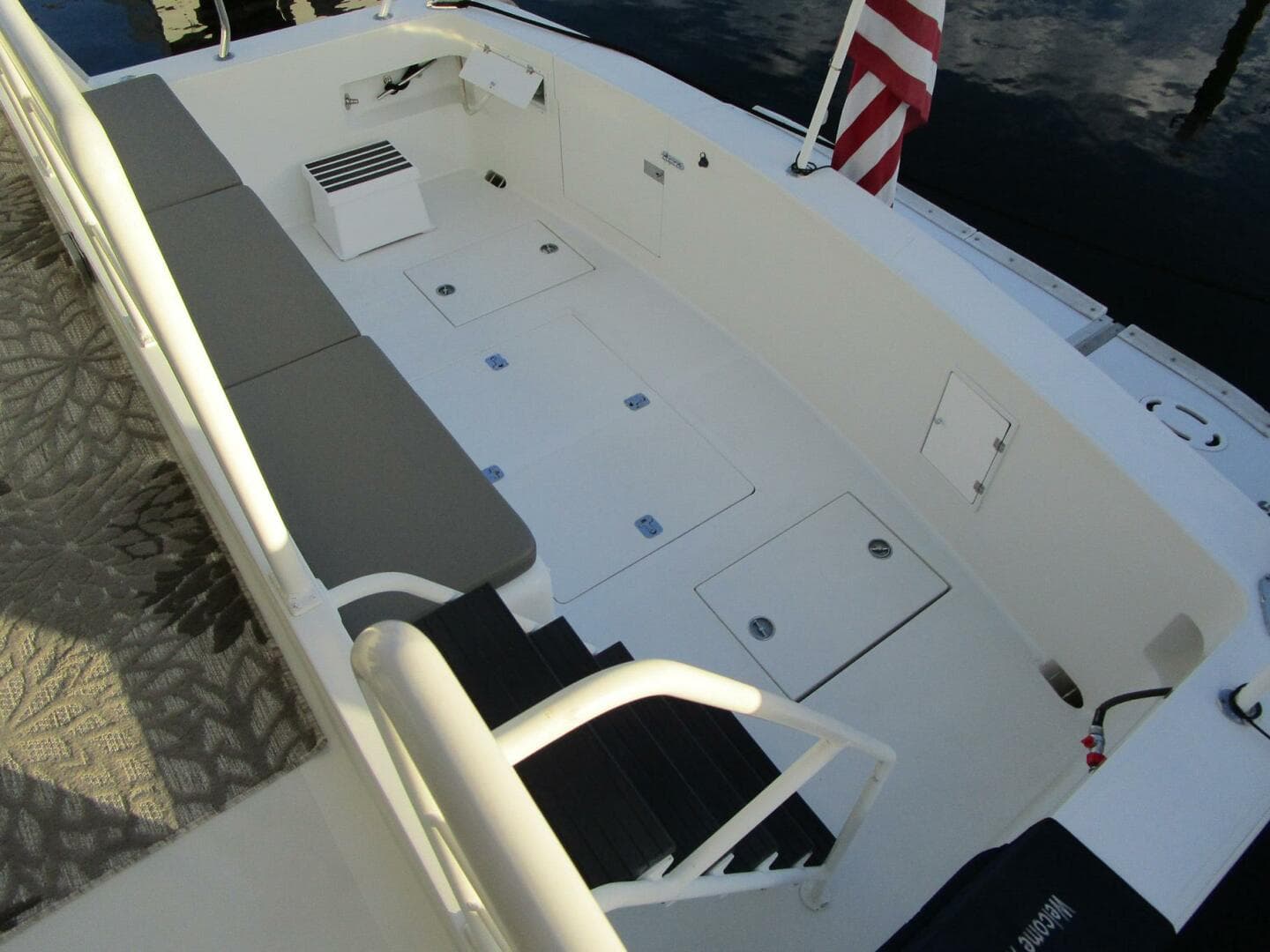 1990 Viking Cockpit — photo 45