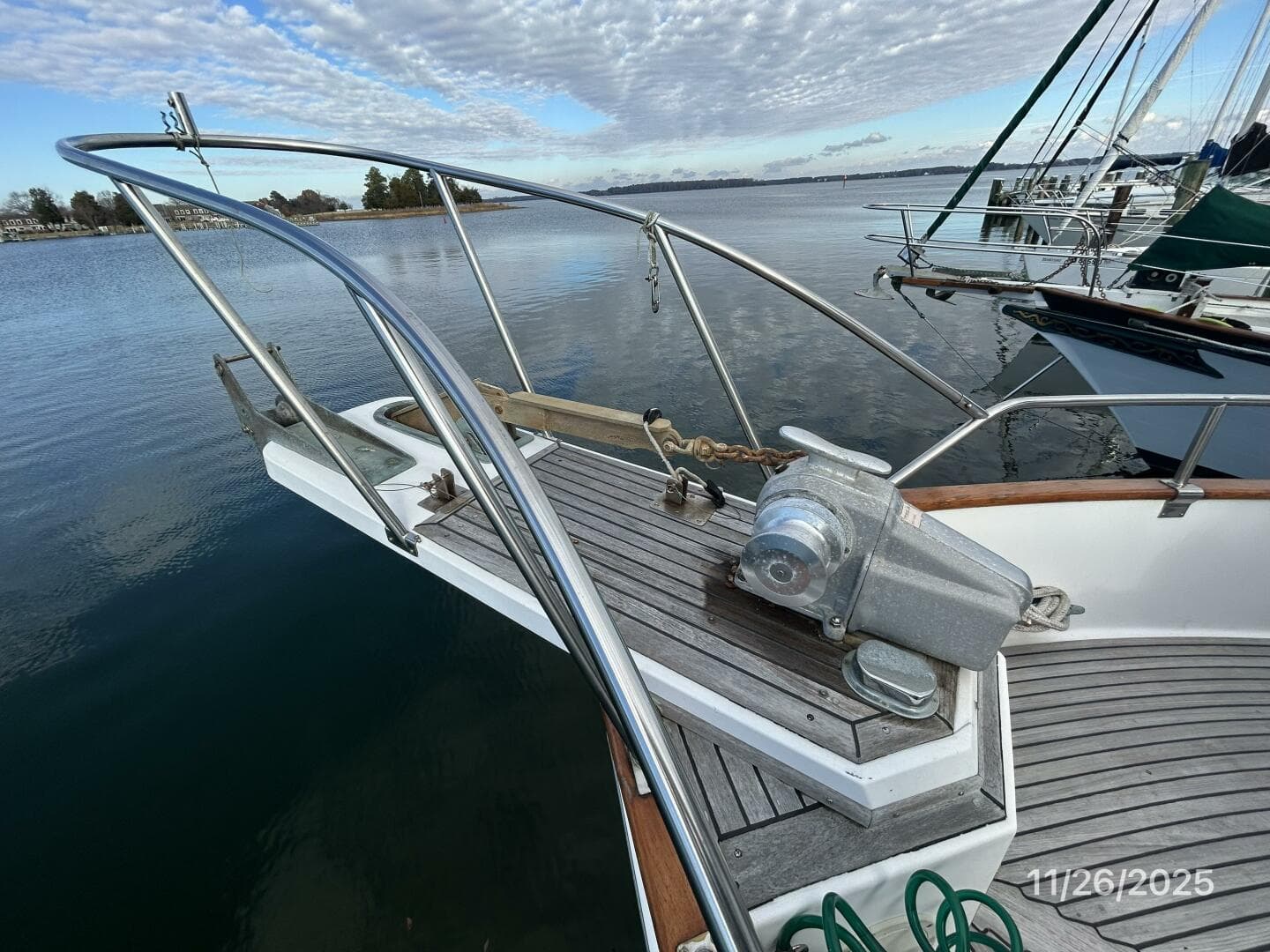 1989 Grand Banks Classic — photo 6