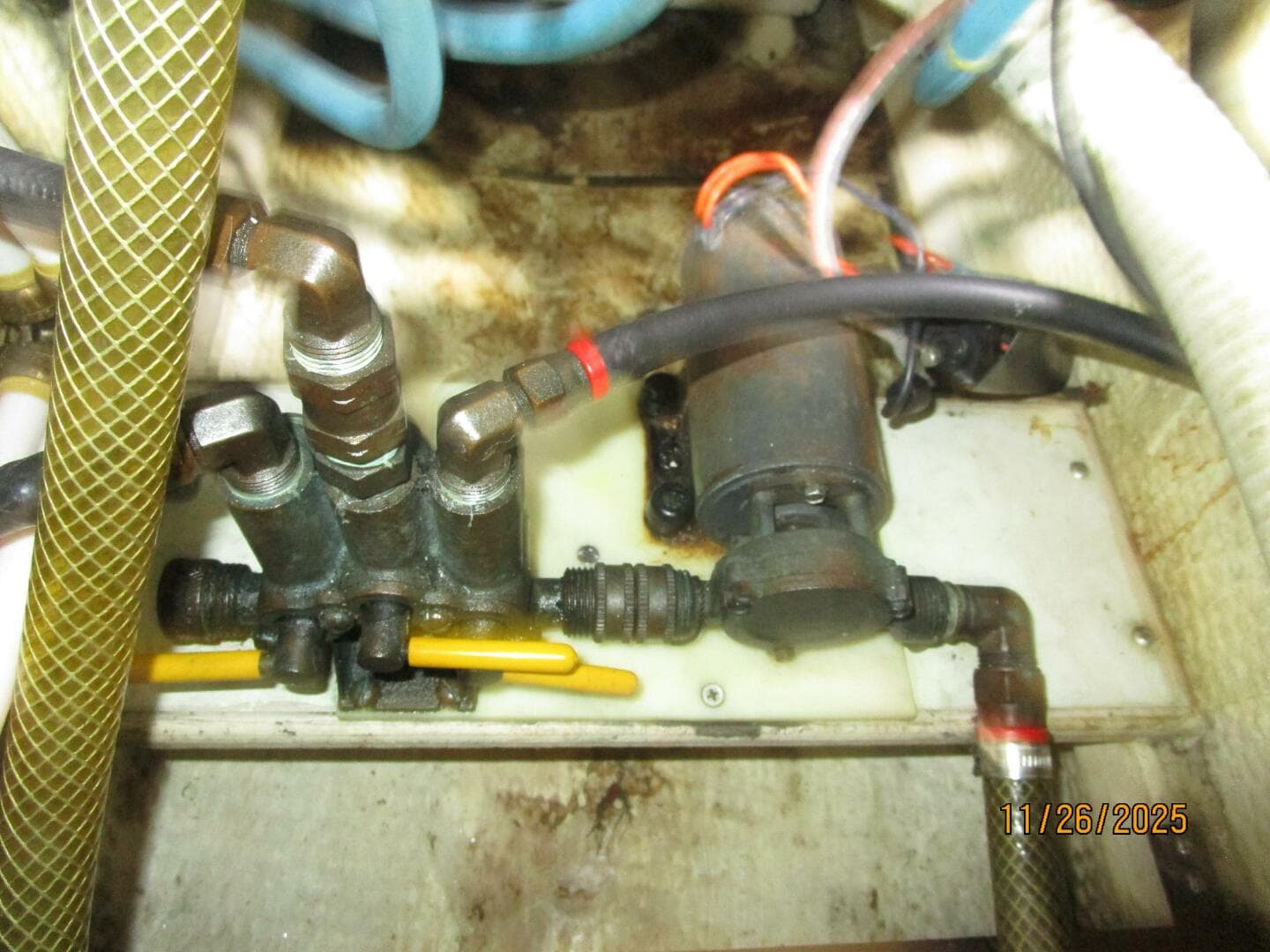 1989 Grand Banks Classic — photo 71